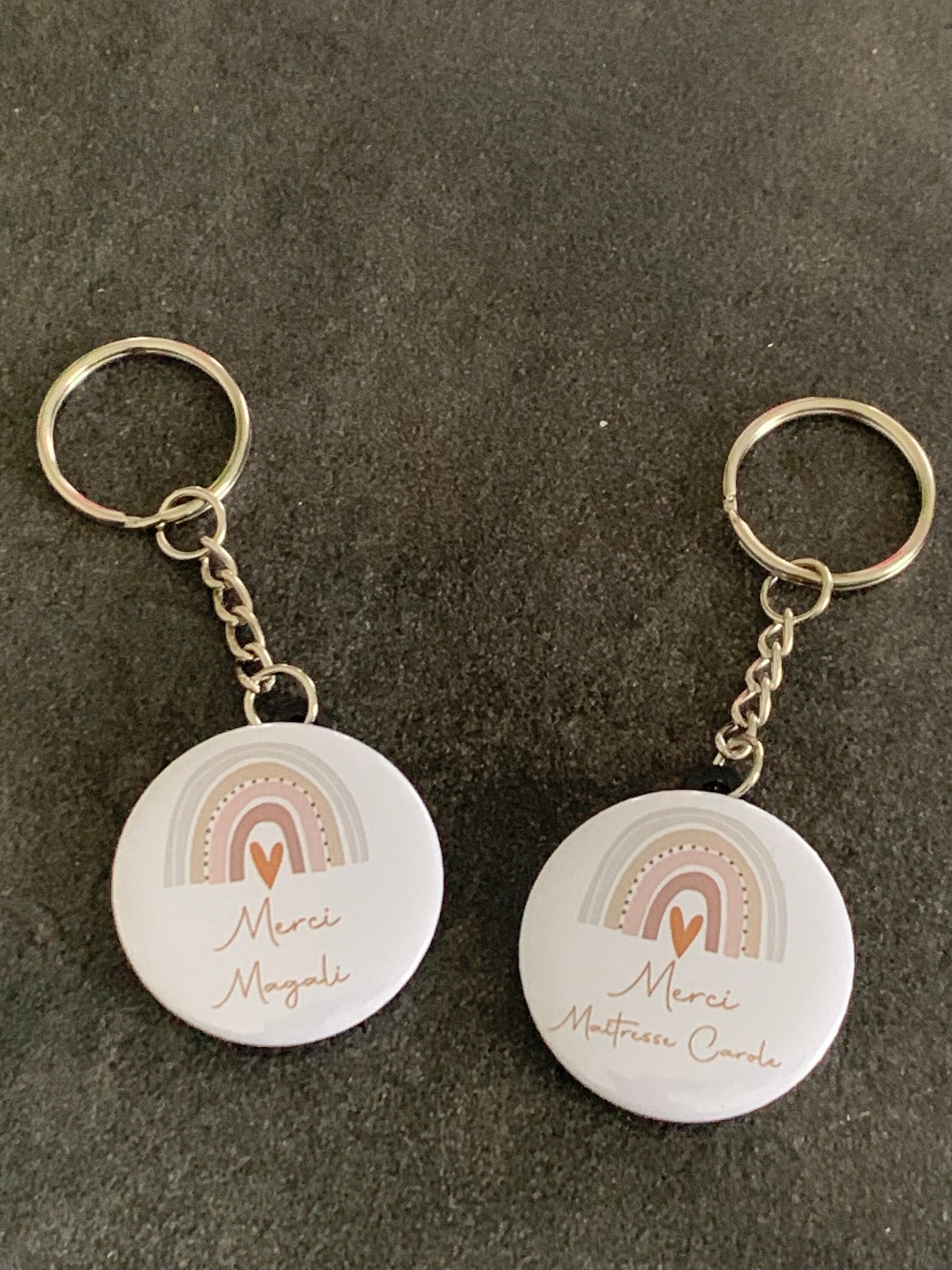 Badge personnalisé - Métier - infirmière - Arc-en-ciel