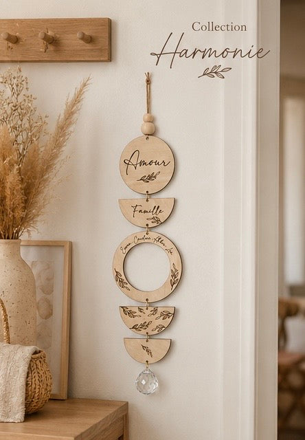 Suspension murale personnalisée en bois – Amour & Famille