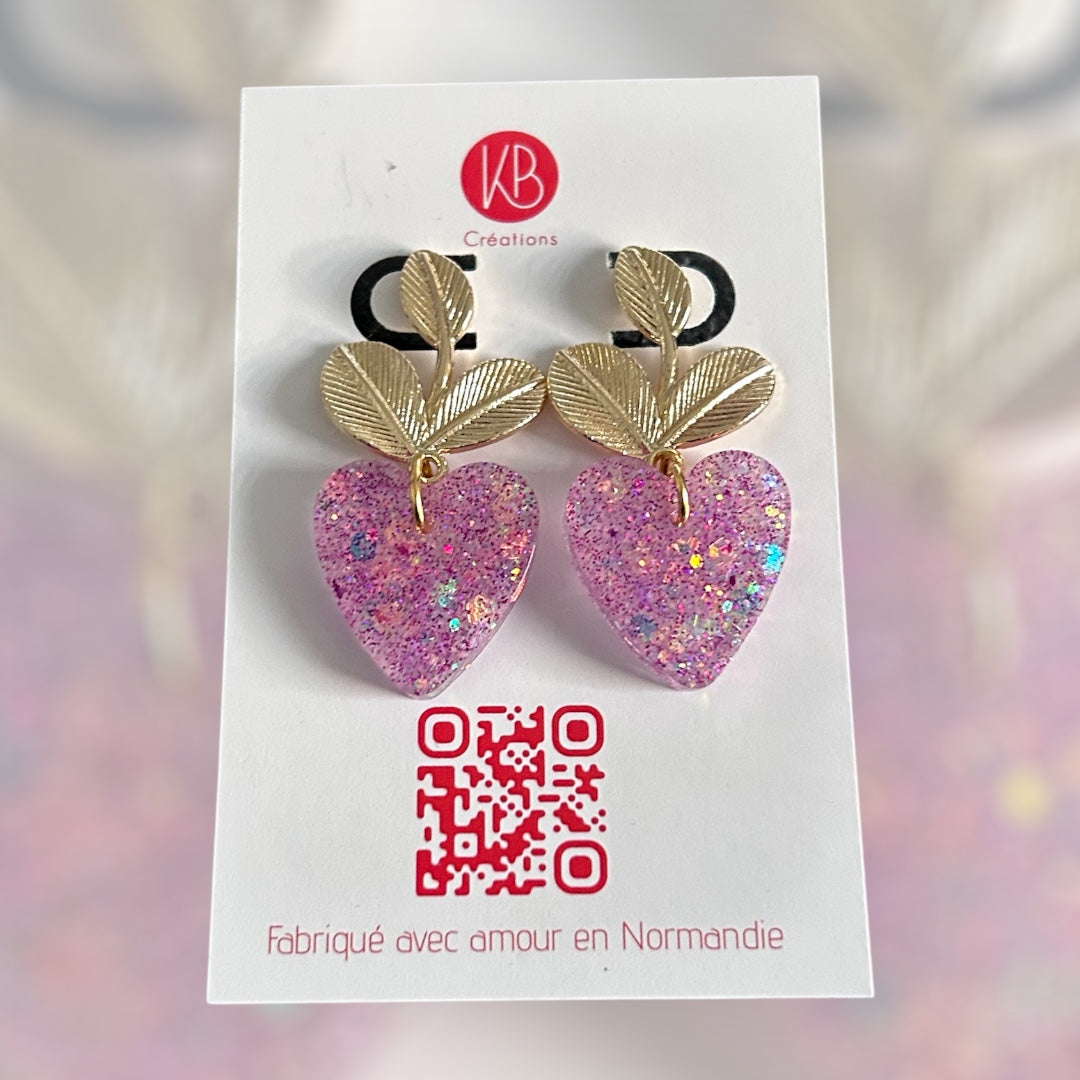 Boucles d’oreilles cœur rose & feuillage doré – Romantiques et lumineuses