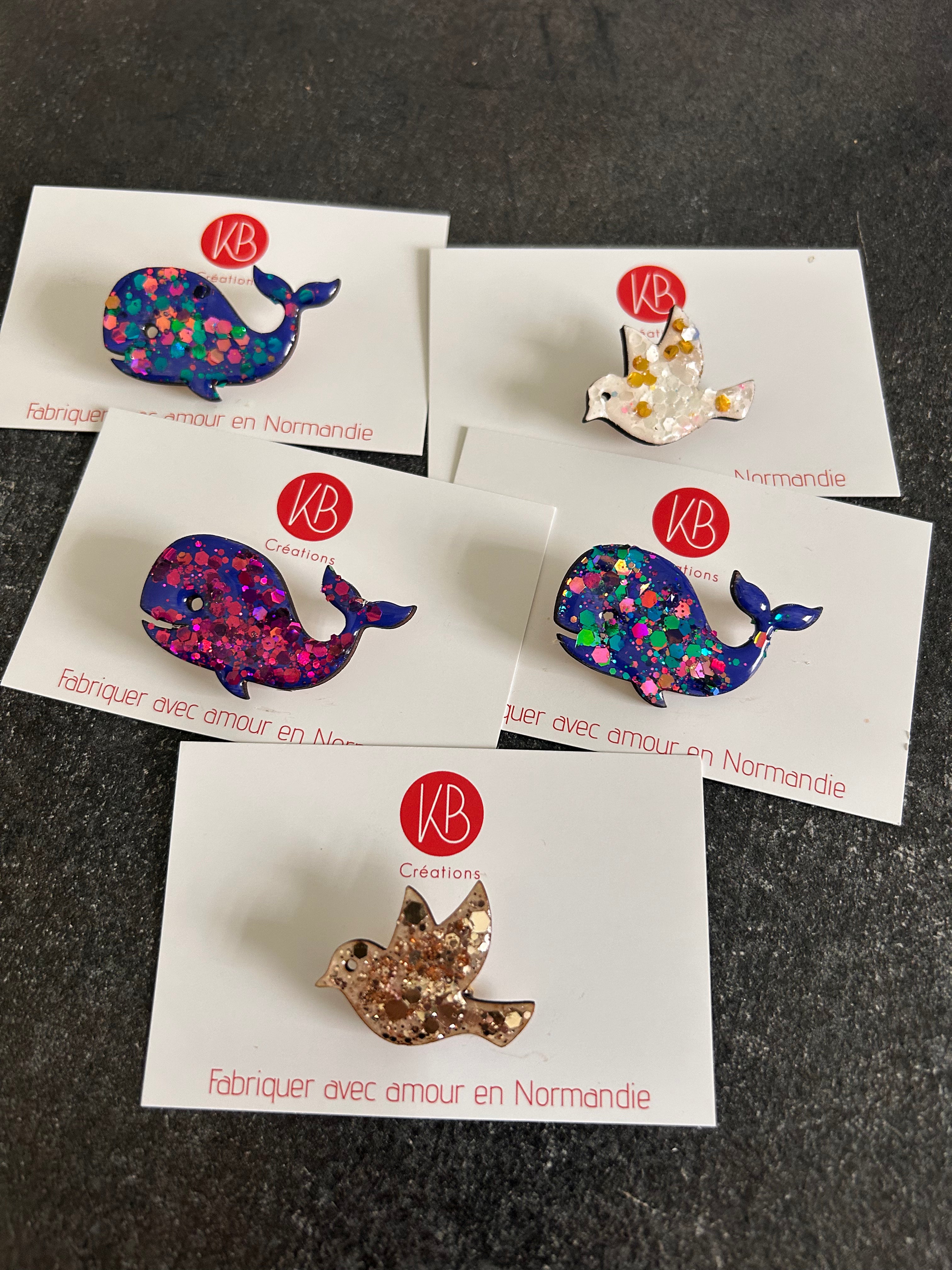 Broches Baleine à paillettes - bijoux veste