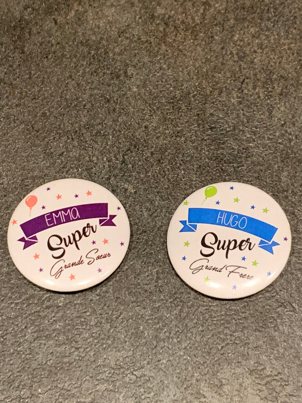 Badge personnalisé - Super grand frère / soeur - Ballons - Commande Personnalisée